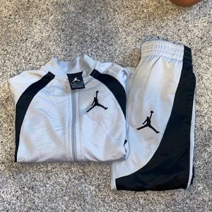 Size 5 boys Jordan set